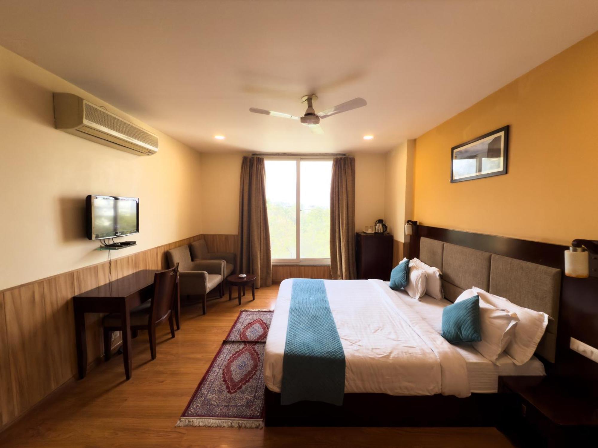 Hotel Royal Palm Udaipur Dış mekan fotoğraf