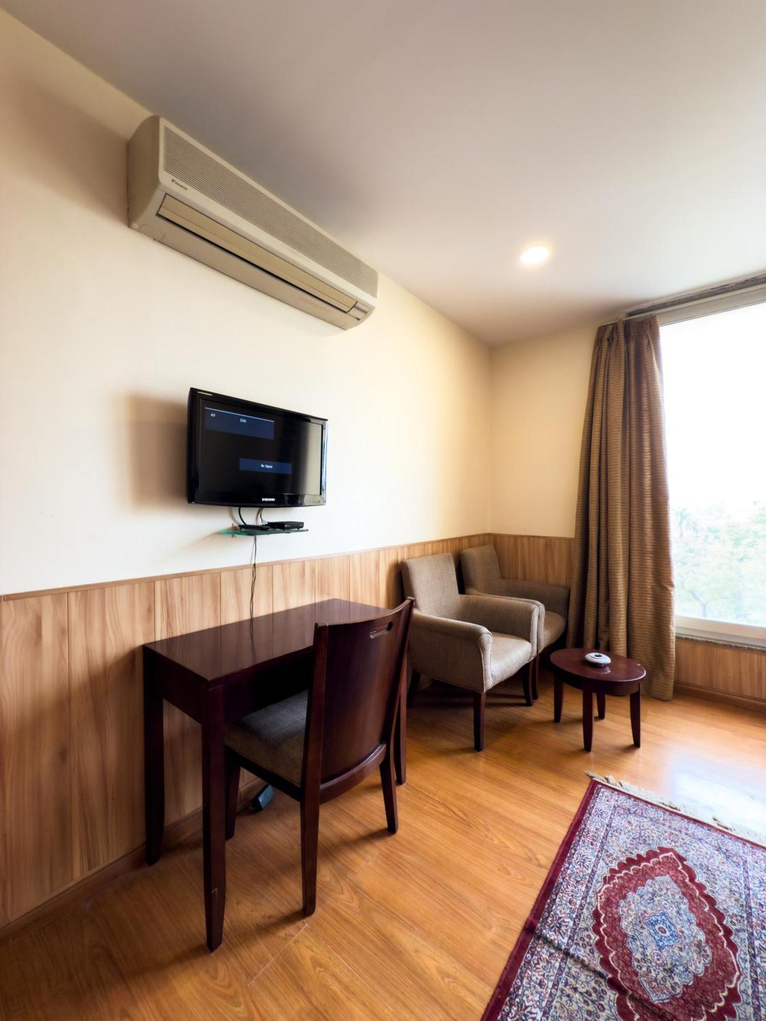 Hotel Royal Palm Udaipur Dış mekan fotoğraf
