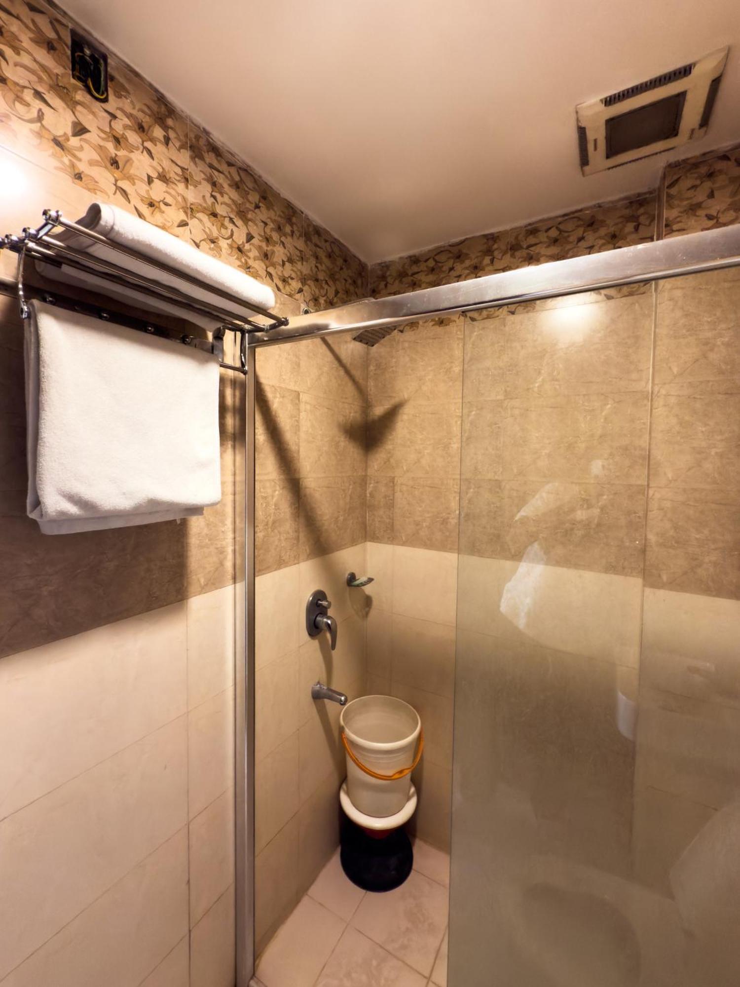 Hotel Royal Palm Udaipur Dış mekan fotoğraf