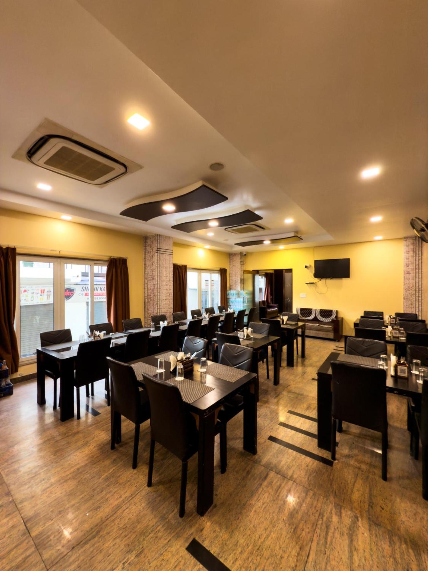 Hotel Royal Palm Udaipur Dış mekan fotoğraf