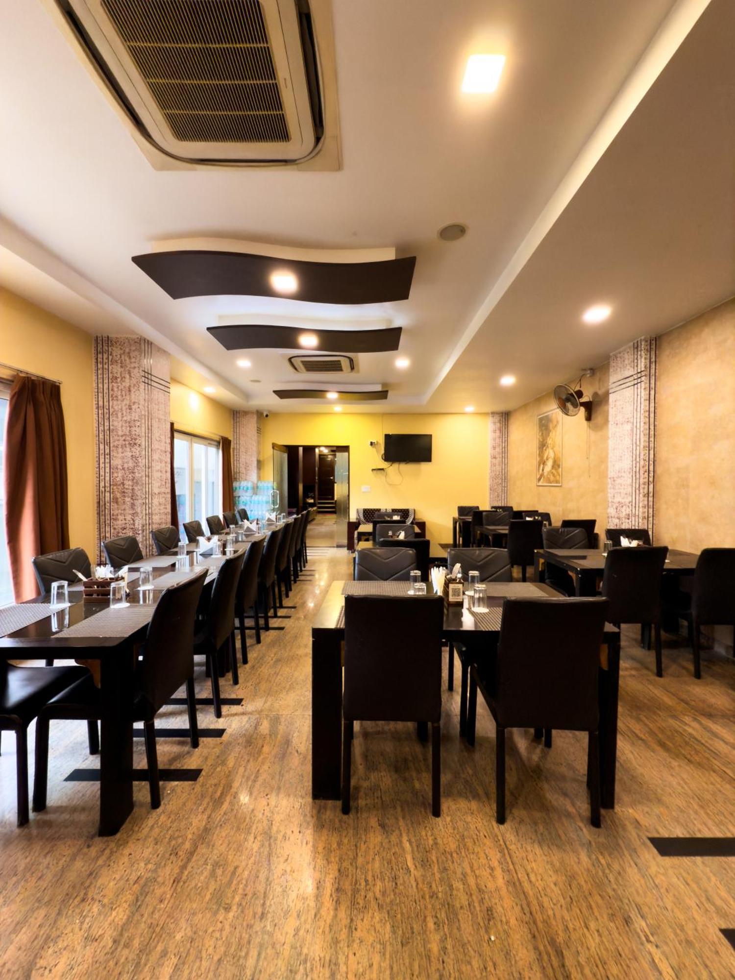 Hotel Royal Palm Udaipur Dış mekan fotoğraf
