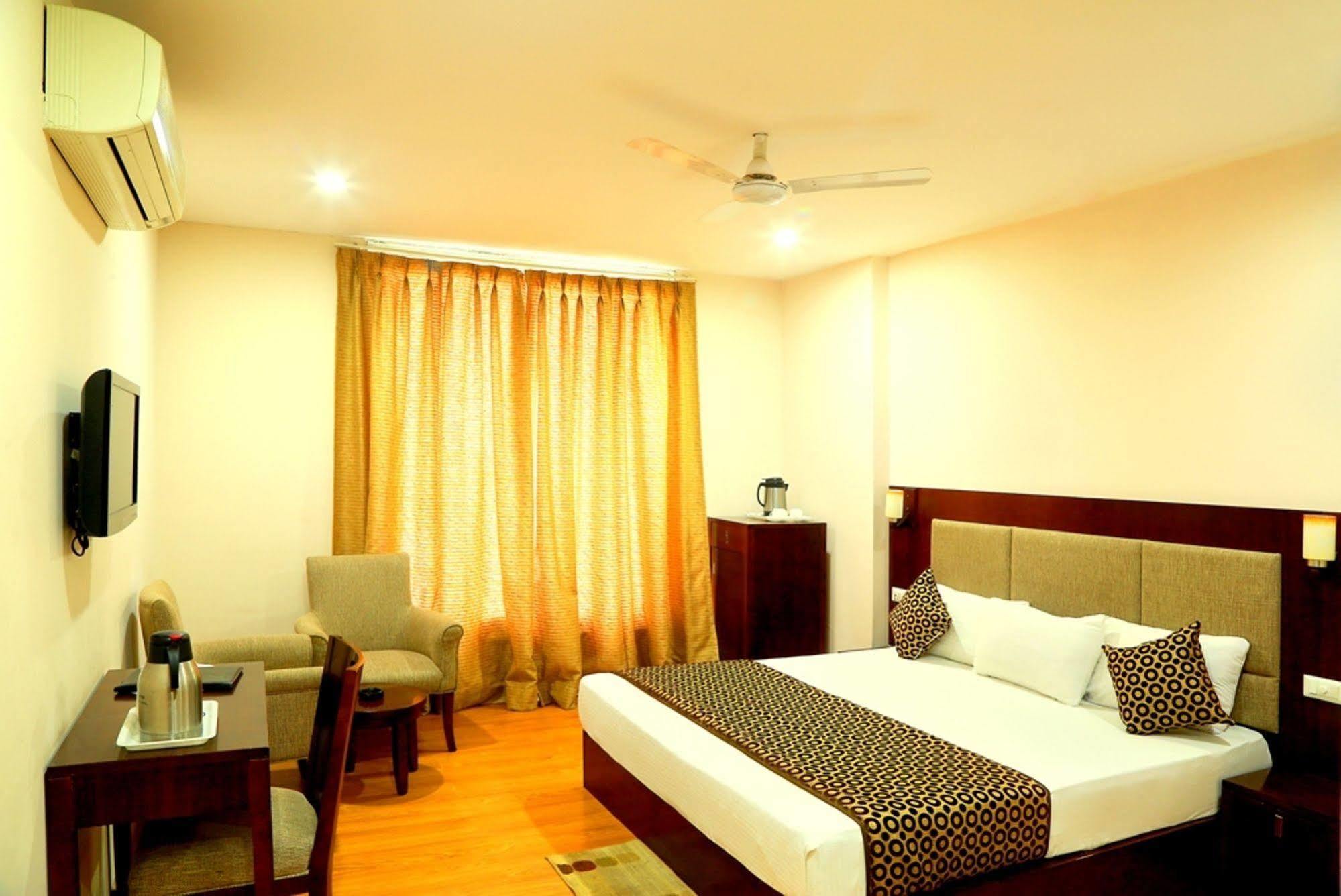 Hotel Royal Palm Udaipur Dış mekan fotoğraf